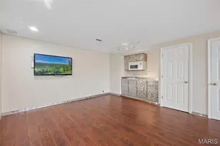 9435 Wilson Bridge Dr, Saint Louis, MO 63136 - Photo 2