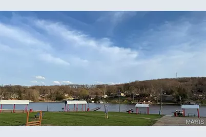 6330 Sparrow Drive, French Village, MO 63036 - Photo 8