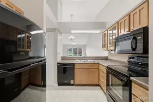 13 Kemper Ct, Lake Saint Louis, MO 63367 - Photo 16