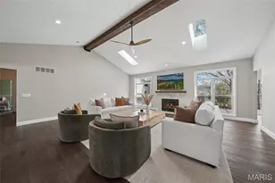 17008 Kimwood Ct, Chesterfield, MO 63005 - Photo 6