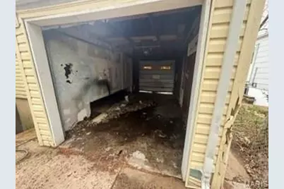 737 Charbonier Road, Florissant, MO 63031 - Photo 4