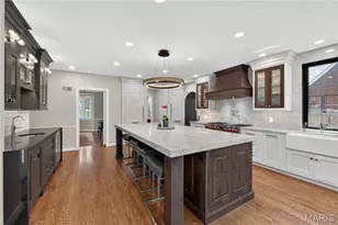 98 Lake Forest Dr, Richmond Heights, MO 63117 - Photo 14