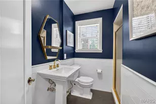 98 Lake Forest Dr, Richmond Heights, MO 63117 - Photo 10
