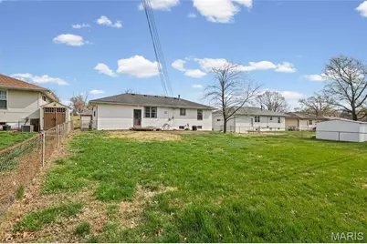 114 Buckley Meadows Drive, Saint Louis, MO 63125 - Photo 16