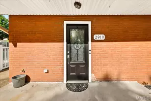 2910 Osceola St, Saint Louis, MO 63111 - Photo 2