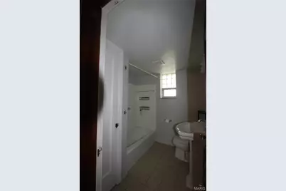 6601 Alamo Avenue #1st Floor A, Clayton, MO 63105 - Photo 12