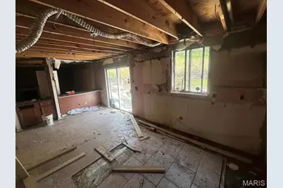 1100 La Roux Court, Saint Louis, MO 63137 - Photo 10