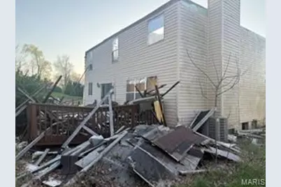 1100 La Roux Court, Saint Louis, MO 63137 - Photo 4