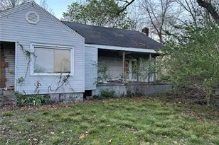 253 Washington Ct, Lebanon, MO 65536 - Photo 2