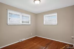 1146 Reale Ave, Saint John, MO 63138 - Photo 16