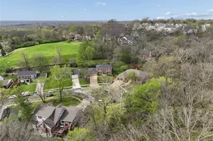 605 Waterford Ridge Ct, Ballwin, MO 63021 - Photo 10