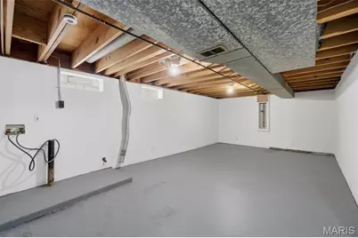 2975 Dover Drive, Florissant, MO 63033 - Photo 44