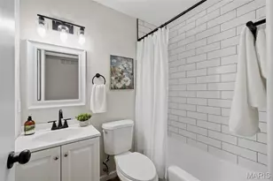 2975 Dover Dr, Florissant, MO 63033 - Photo 24