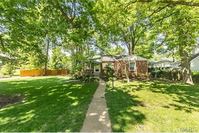 601 Woodard Drive, Saint Louis, MO 63122 - Photo 2