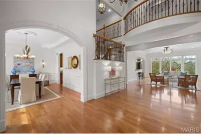 511 S Warson Road, Ladue, MO 63124 - Photo 6