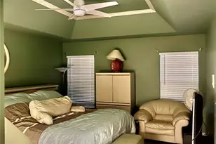 3825 Secretariat Dr, Florissant, MO 63034 - Photo 14