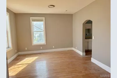 6429 Idaho Avenue, Saint Louis, MO 63111 - Photo 2
