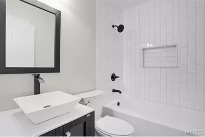 8615 Charlton Lane, Saint Louis, MO 63123 - Photo 16