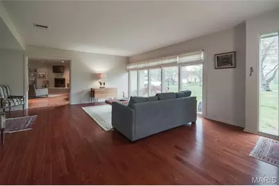 5 Stacy Drive, Olivette, MO 63132 - Photo 4