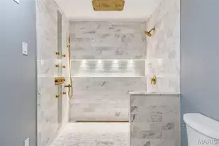 1011 Geringer Ct, Ferguson, MO 63135 - Photo 8