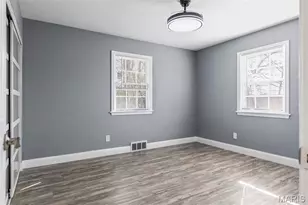 1011 Geringer Ct, Ferguson, MO 63135 - Photo 16