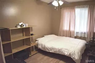 9038 Villaridge Ct, Saint Louis, MO 63123 - Photo 16