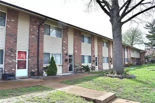 9038 Villaridge Ct, Saint Louis, MO 63123 - Photo 4