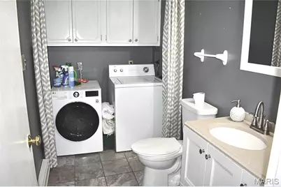 9038 Villaridge Court, Saint Louis, MO 63123 - Photo 18