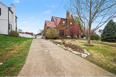 400 Royal Avenue, Saint Louis, MO 63135 - Photo 2