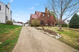400 Royal Ave, Saint Louis, MO 63135 - Photo 2