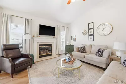 244 Glasgow Drive, Saint Charles, MO 63301 - Photo 4