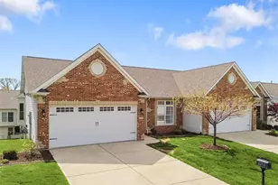 244 Glasgow Dr, Saint Charles, MO 63301 - Photo 2