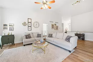 244 Glasgow Dr, Saint Charles, MO 63301 - Photo 10