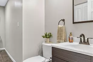 21 Oak Knoll Dr, Saint Charles, MO 63304 - Photo 62