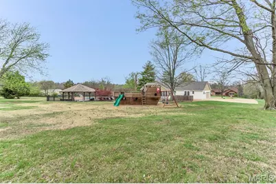 21 Oak Knoll Drive, Saint Charles, MO 63304 - Photo 10