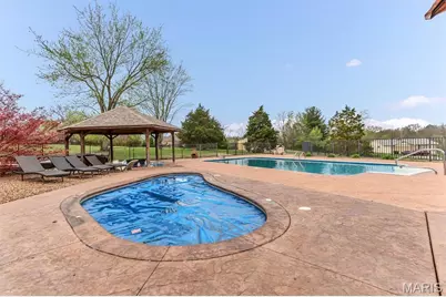 21 Oak Knoll Drive, Saint Charles, MO 63304 - Photo 14