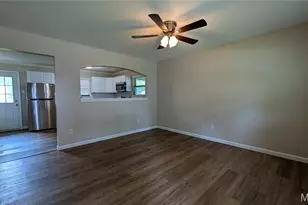 809 Jacobs Ln, O'Fallon, MO 63366 - Photo 2