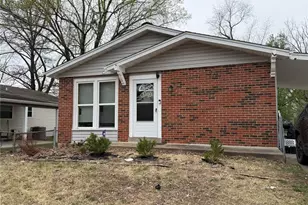 1618 Boardwalk Ave, Florissant, MO 63031 - Photo 2