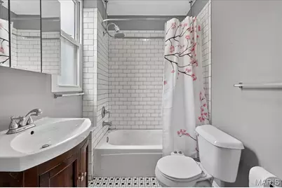 7790 Folk Avenue, Maplewood, MO 63143 - Photo 8