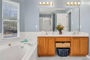 1640 Timber Hollow Dr, Wildwood, MO 63011 - Photo 24