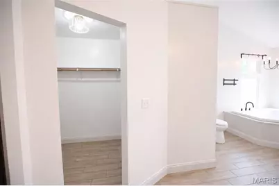 900 E Grand Avenue, Cuba, MO 65453 - Photo 28