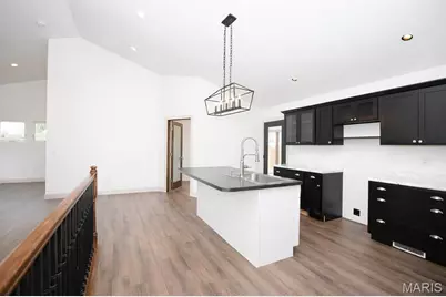 900 E Grand Avenue, Cuba, MO 65453 - Photo 20