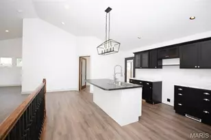 900 E Grand Ave, Cuba, MO 65453 - Photo 20