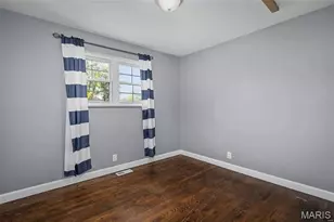 645 Pelican Ln, Florissant, MO 63031 - Photo 12