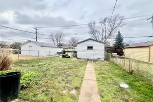 6408 Oleatha Ave, Saint Louis, MO 63139 - Photo 4