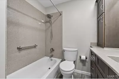 110 Wildwood Court, Saint Charles, MO 63303 - Photo 14