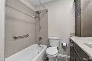 110 Wildwood Ct, Saint Charles, MO 63303 - Photo 14