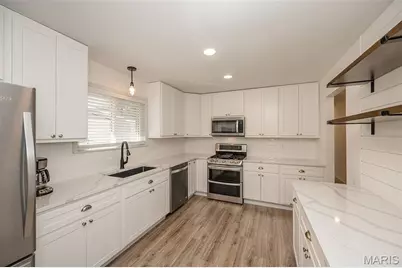 449 Madrina Court, Ballwin, MO 63021 - Photo 8