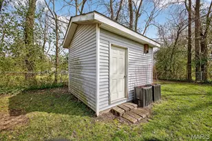 592 Center Ave, Lebanon, MO 65536 - Photo 24