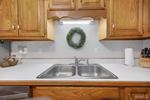 592 Center Ave, Lebanon, MO 65536 - Photo 10